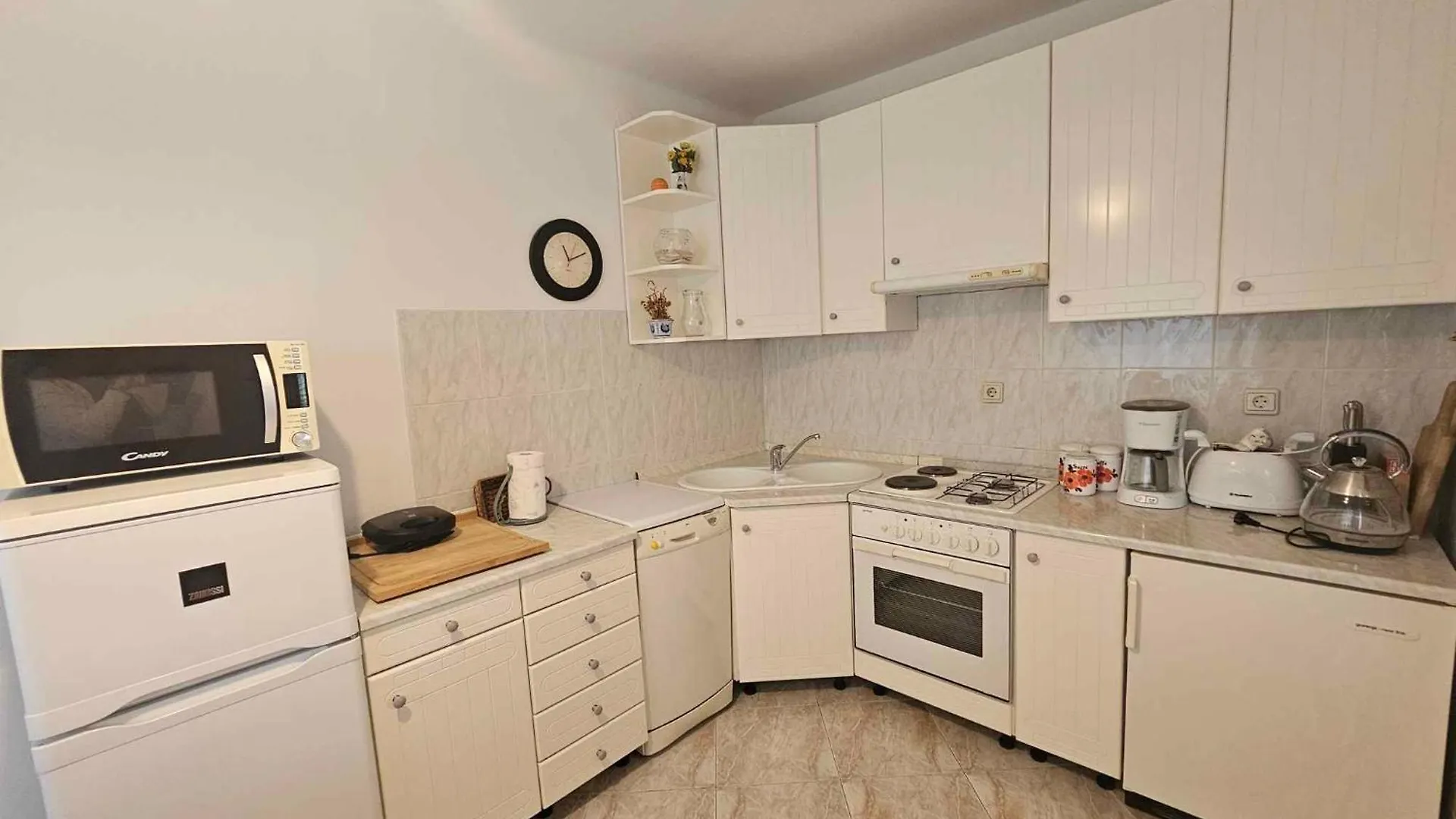 Apartment In Novi Vinodolski 15285