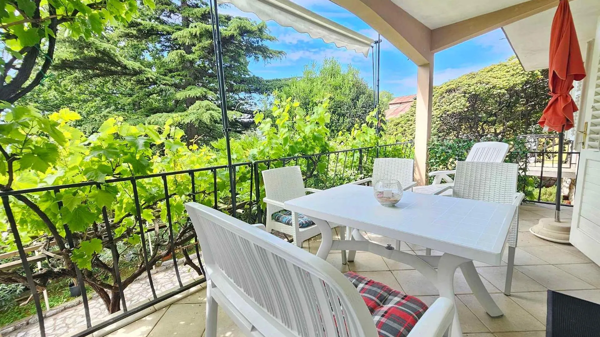 Apartment In Novi Vinodolski 15285 Croatia