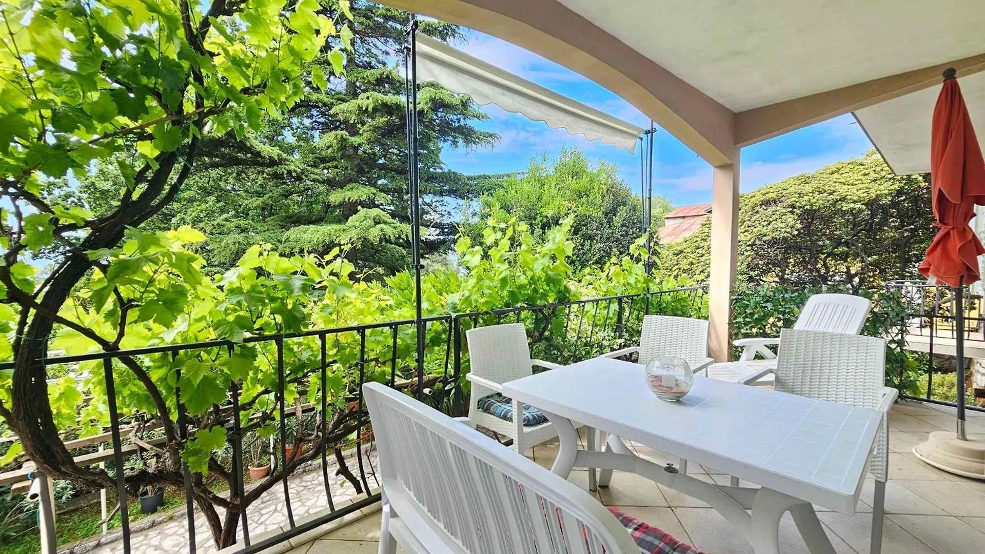 Apartment In Novi Vinodolski 15285